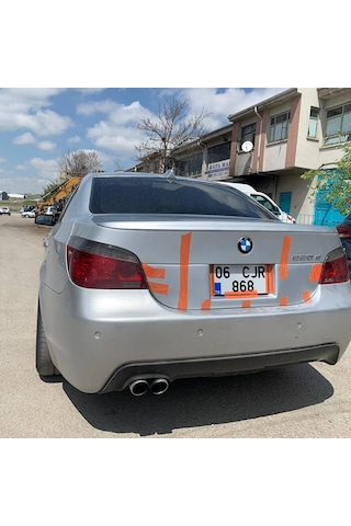 BMW E60 KARE PLAKALIK