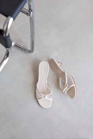 Wolk Shoes Tilda Kadın Topuklu Saten Fileli Sandalet Siyah Bej