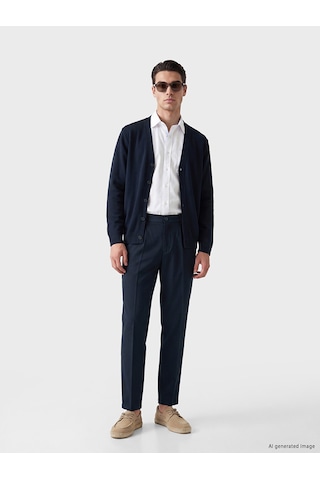 Lcwaıkıkı Classic Lacivert Regular Fit V Yaka Erkek Triko Hırka