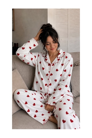 Rindahomewear Burumcuk Kumaş Bayby Overlok Uzun Kol Düğmelipijama Takımı Beyaz
