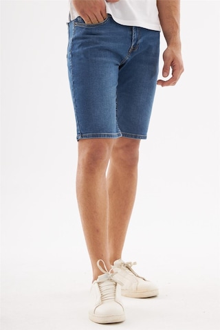 Erkek Yıpratmalı Slim Fit Likralı Kot Jean Şort Mavi