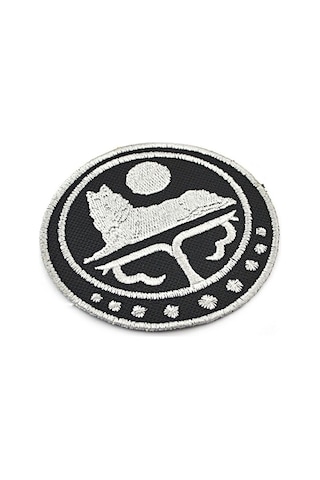 Çeçen Bayrak Nakışlı Yuvarlak Etiket (Siyah) Çapı 8 cm Çok Renkli