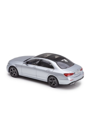 1:43 İscale 2020 Mercedes Benz E-class W213 Facelift