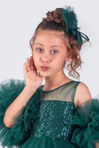 Kız Çocuk Abiye Elbise Ponpon Kol Pul Payetli Tütülü Yeşil