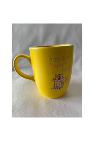 Kendini Rahat Bırak Sarı Kupa Bardak Çok Renkli