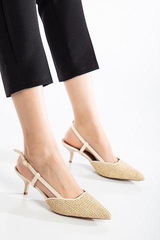 Kadın Kısa Topuklu Ayakkabı Bej Hasır Malzeme İnce Topuk Yan Direkli-3796 Bej