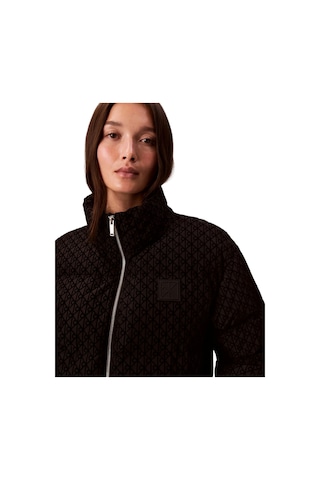 Calvin Klein Lv044e516g Aop Mid Weight Down Puffer Kadın Mont Siyah