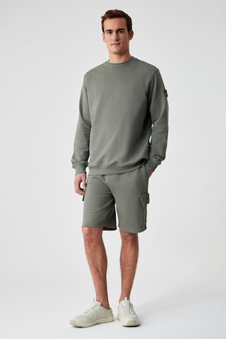 Grımelange OLLIE Erkek Bisiklet Yaka Regular Uzun Kollu Nakış Detaylı Haki Sweatshirt
