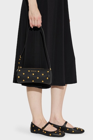 Michael Kors Ayarlanabilir Askılı Çanta 32t6azyc1l001 Kadın Çanta 32t6azyc1l 001 Siyah
