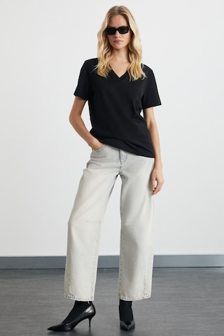 GRIMELANGE Alıne Kadın %100 Organik Pamuk Derin V Yakalı Comfort Fit Siyah T-shirt Siyah