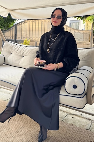Rabia Şamlı Tanem Tüvit-saten Etekli Takım Siyah Normal