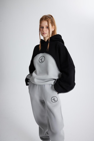 Holly Lolly Şardonlu 3 İplik Kumaş Oversize Kapişonlu Revenge Sweatshirt Gri