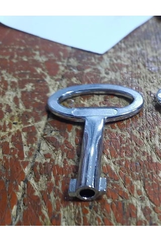 Çankaya Pano Kilidi Anahtarı Yuvarlak