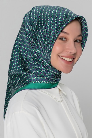 Armine Özel Nostalji Serisi Sura İpek Eşarp Modelleri 8401DS-90