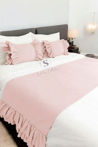 Yatak Runner & Iç Dolgulu Kırlent Seti Çift Kişilik Fırfırlı Toz Pembe Pembe