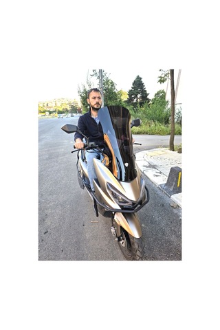 Motocam Küba Newlight 50 Pro Ön Cam 2023-2026 Model 68cm Siyah Renkli 4mm Orta Boylu