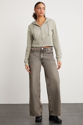 Delıa Kadın Crop 3 Iplik Şardonlu Örme Relaxed Fit Fermuarlı Kapüşonlu Çağla Yeşili Sweatshirt