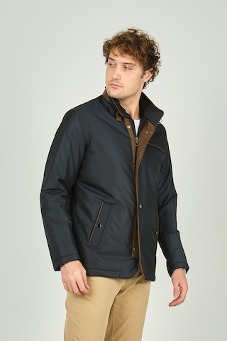 Daynax Erkek Dik Yaka Fermuarlı Ve Çıtçıt Kapamalı Cep Detaylı Mont Kaban 4520 Lacivert Lacivert