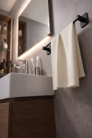 Sas Haus Yapışkanlı Siyah Uzun Havluluk Duvar Tipi Delme Gerektirmez Banyo Havlu Askılığı S-101 Kts