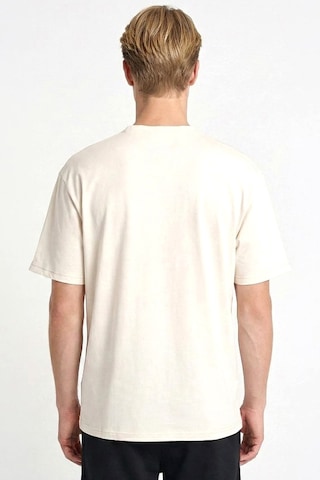 Hummel Yerno Oversize Erkek Tişört Beyaz