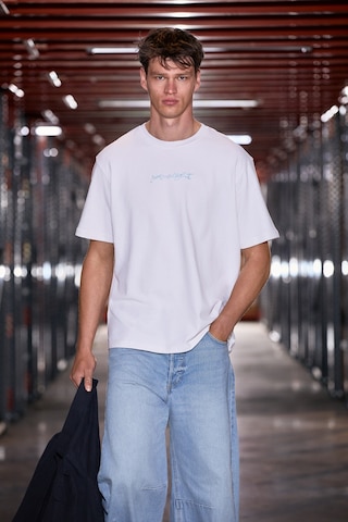 Grimelange Saımon Erkek %100 Organik Pamuklu Yuvarlak Yakalı Nakış Detaylı Regular Fit Ekru T-shirt