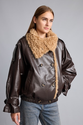 Defacto Oversize Peluş Yakalı Kruvaze Suni Deri Mont I2761ax26wnbn530 Kahve-bn530