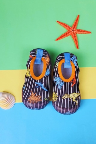 First Step Siyah Çizgili Dinazor Erkek Çocuk Kaydırmaz Taban Deniz Ayakkabısı F-7022 Çok Renkli