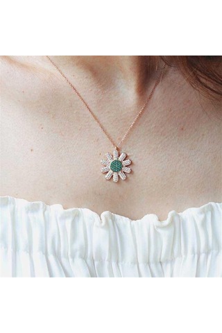 Yeşil ve Beyaz Zirkon Taşlı Papatya Kadın 925 Ayar Gümüş Kolye-1855