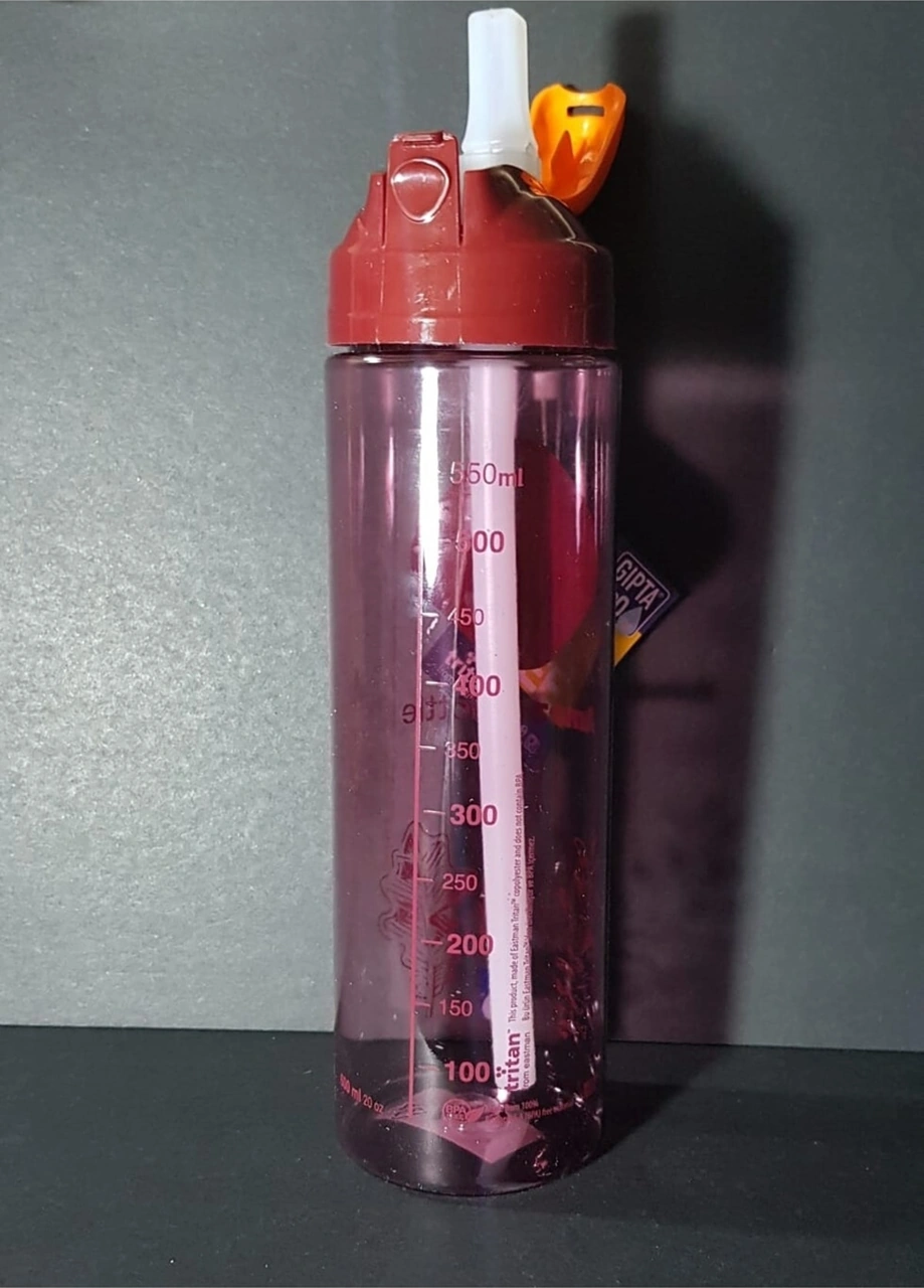 Amazon Tritan Desenli Pipetli Matara 630cc Kırmızı