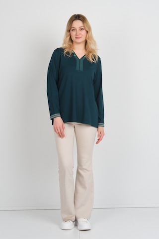 Detay Triko Kadın V Yaka Ve Yakası Taş Detaylı Uzun Kollu Anne Bluz 5711 Zümrüt Zümrüt