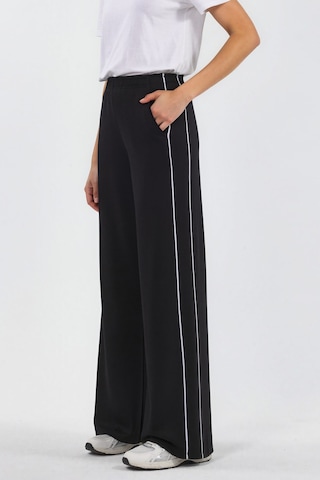 Hiccup Kontrast Biye Detaylı Modal Touch Wide Leg Pantolon Siyah