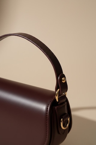 Vellabags Bordo Mini Kadın El & Omuz Çantası Retro Baguette Stil Şık Tasarım