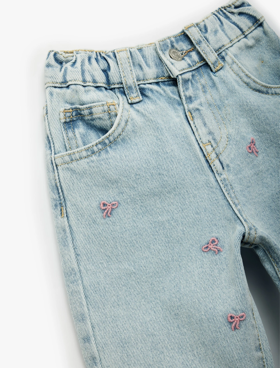 Koton Pamuklu Fiyonk Nakış Detaylı Denim Pantolon Lıght Indıgo 7wmg40001ad Açık Mavi