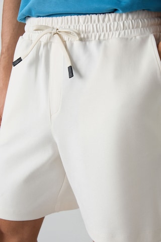Air Jones Tommy Life Ekru Pamuklu Kalın Yumuşak Dokulu Comfort Fit Basic Erkek Şort - 81274 Ekru
