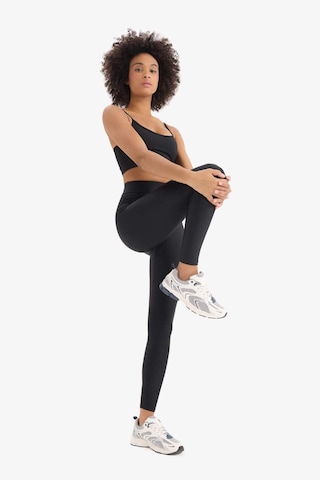 DeFactoFit Beli Saran Sporcu Tayt E6302AX25SMBK81 SiYAH