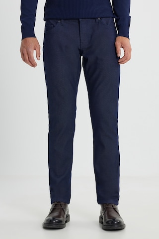 AC&Co / Altınyıldız Classics Erkek Pamuklu Slim Fit Dar Kesim 5 Cep Armürlü Jean Kot Denim Pantolon İndigo