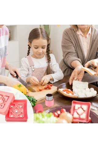 Ulzyvf Gelecekoo Çocuk Bento Aksesuarları Seti - 9'lu, Kırmızı Kesiciyle Sebzeli Sandviç Sandviç KIrmızı