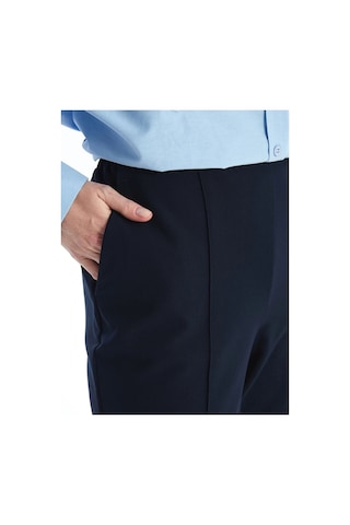 LC Waikiki Beli Lastikli Standart Fit Kadın Pantolon Navy