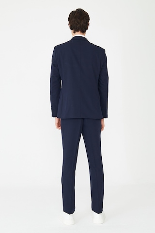 Lacivert Klasik Yaka Modern Slim Fit Yelekli Takım Elbise Laci