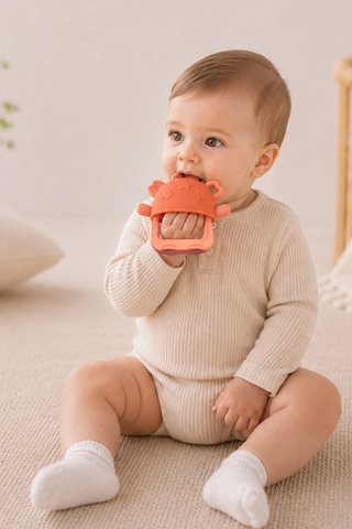 Babyjem Crabby Tutma Halkalı Silikon Diş Kaşıyıcı Turuncu