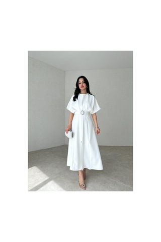 Afiş Butik Kemer Detaylı Yırtmaçlı Piliseli Midi Elbise Beyaz Beyaz