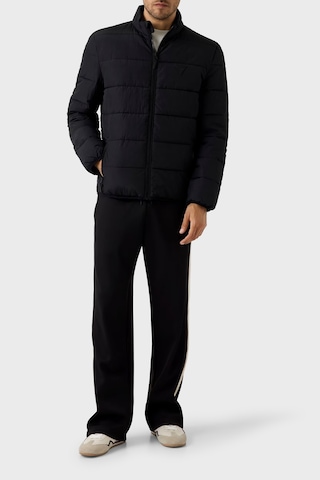 Guess New Rohan Kapitoneli Dik Yaka Mont Z5yl09wgtn0 Erkek Mont Z5yl09 Wgtn0 Jblk Siyah