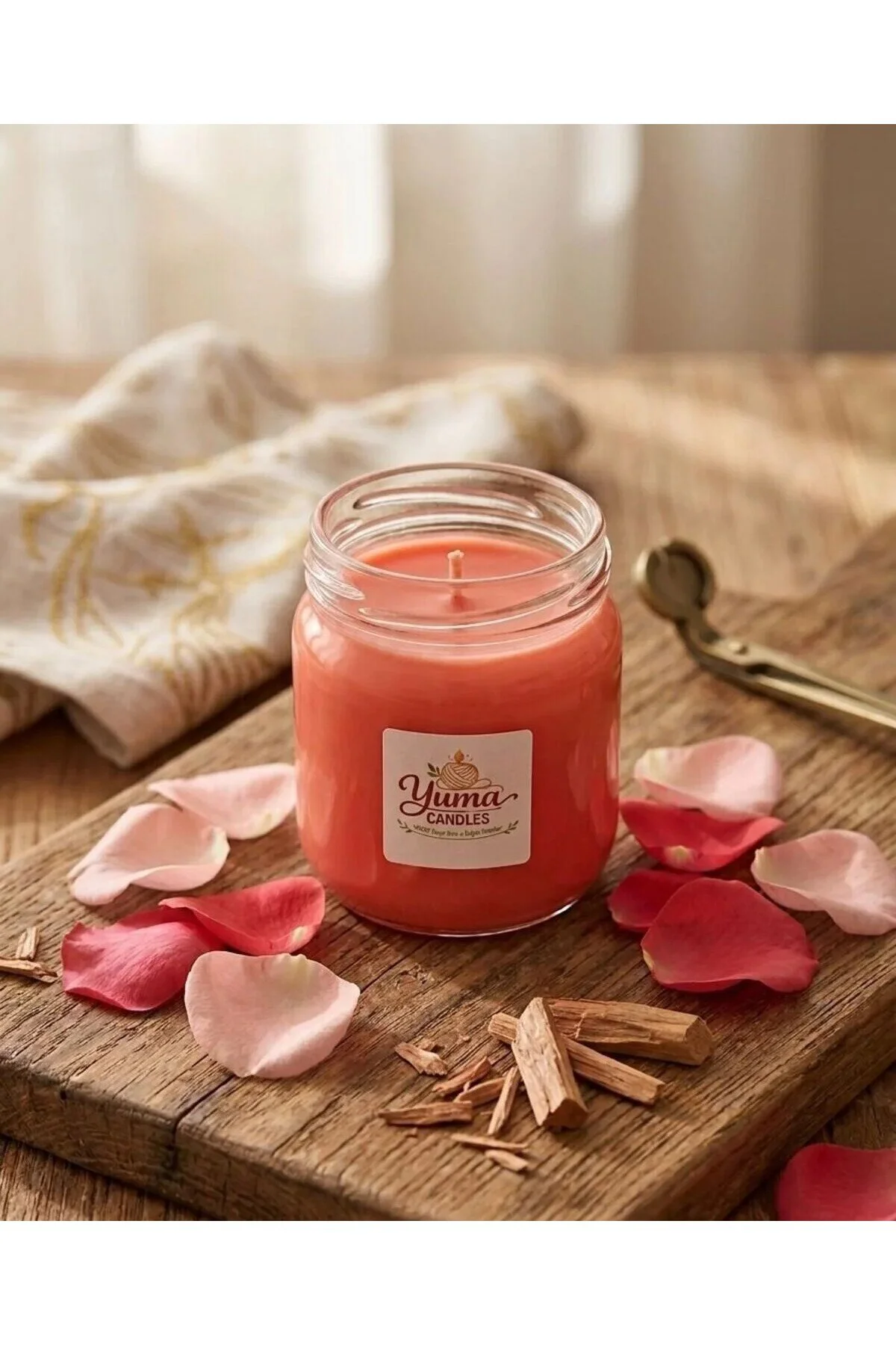 Gül Ve Sandal Kokulu %100 Soya Wax 200cc Kapaklı Cam Kavanoz Mum Kırımızı