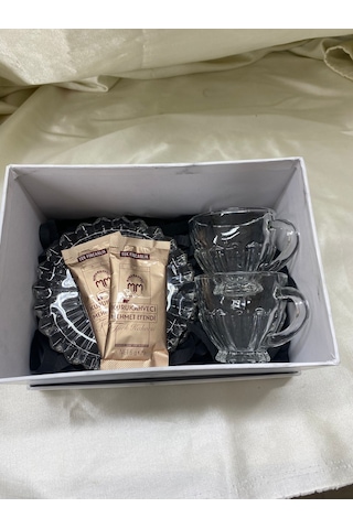 Türk Kahvesi Seti Hediye Kutusu 2 Cam Fincan, Sunum Tabağı, Mehmet Efendi Kahve Özel Hediye Seti -