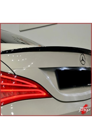 W117 Bagaj Üstü Spoiler Piano Black