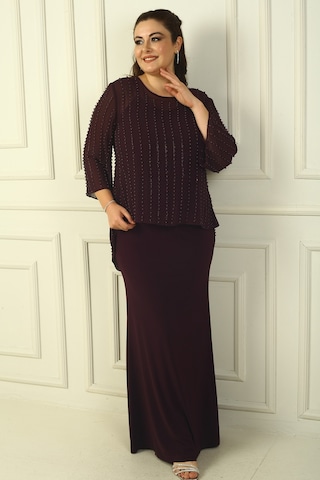 İçi İp Askılı Astarlı Uzun Sandy Elbise Arkası Düğmeli Boncuklu Şifon Bluz Büyük Beden 2'li Takım Mürdüm