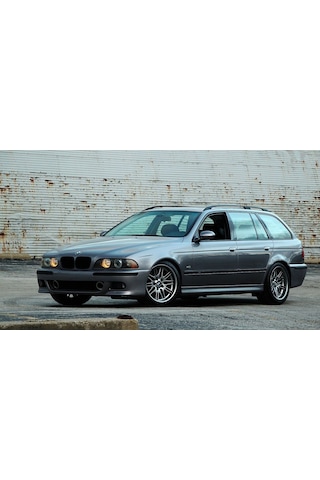 Bmw E39 Tourıng 5 Serisi Bagaj Havuzu Tam Uyum ve Koruma Siyah 3d