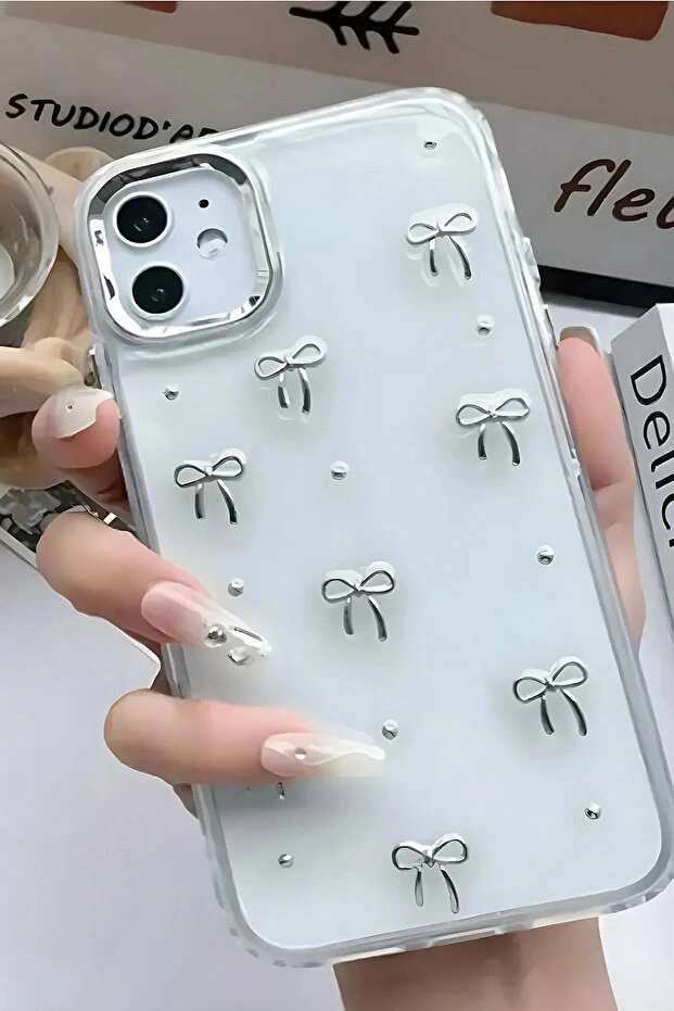 Samsung Galaxy A06 Uyumlu Kılıf Fiyonk Desenli Şeffaf Simli Gümüş Kamera Çıkıntılı Parlak Kapak Samsung Galaxy A06 Uyumlu Kılıf Fiyonk Desenli Şeffaf Simli Gümüş Kamera Çıkıntılı Parlak Kapak