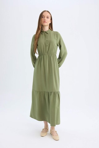 Defacto Gömlek Yaka Basic Düz Düğmeli Beli Büzgülü Uzun Kollu Maxi Elbise D5851AX24AUKH450 Haki