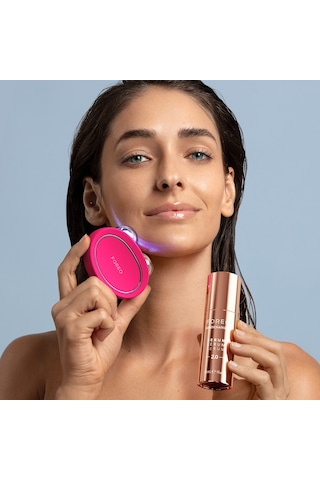 Foreo Bear 2 Akıllı Microcurrent Yüz Sıkılaştırma Cihazı, Fuchsia